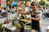 Vì sao khi ép nước mía người bán thường cho thêm 1 quả quất?