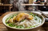 Cách làm phở gà tại nhà thơm ngon, ai ăn cũng mê, không thua ngoài hàng