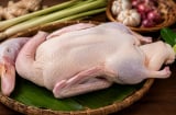 Dùng thứ này rửa thịt vịt sẽ không còn hôi, luộc hay nấu đều thơm ngon hơn