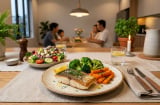 Sau tuổi 50, bữa tối càng đơn giản càng tốt: 5 thực phẩm nhiều người ăn mỗi ngày lại nên hạn chế
