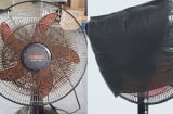 Vệ sinh quạt không cần tháo khung: Chỉ với 1 túi nilon, quạt sạch bong như mới trong 5 phút