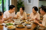 Một chi tiết nhỏ trên bàn ăn có thể tiết lộ tính cách gia chủ
