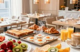 Vì sao các khách sạn thường có buffet sáng miễn phí?