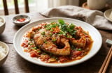 Tại sao cá hồi giàu Omega-3 vẫn phải 'chào thua' hai loại cá bình dân tại chợ Việt?