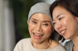 Câu chuyện truyền cảm hứng về những phụ nữ sống tích cực giữa bạo bệnh