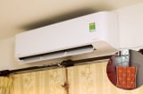 Tại sao nên treo một chiếc khăn ẩm trong phòng điều hòa?