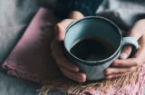 Thả chút muối vào cà phê: Mẹo hay ai cũng nên biết