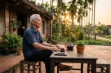 Người già sống một mình thường sợ nhất điều gì? Câu trả lời khiến nhiều người nghẹn lòng