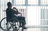 Sự cô đơn đang âm thầm đe dọa sức khỏe tinh thần của người cao tuổi