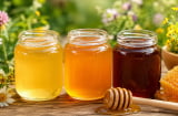 Mật ong vàng hay nâu sẽ ngon hơn? Ít ai biết màu sắc của mật ong tiết lộ điều gì