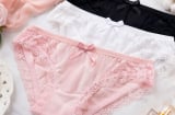 Vì sao quần lót nữ thường có chiếc nơ nhỏ phía trước? Công dụng thật khiến nhiều người bất ngờ
