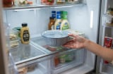 Vì sao chuyên gia khuyên nên đặt một bát nước lạnh vào tủ lạnh trong ngày hè?