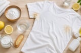Áo trắng bị ố vàng đừng vội dùng thuốc tẩy, tôi thường dùng 7 cách đơn giản này trước