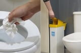 Nên bỏ giấy vệ sinh vào bồn cầu hay thùng rác?
