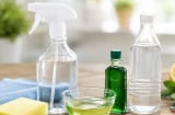 Trộn dầu gió với giấm trắng: Mẹo nhỏ giúp giải quyết nhiều vấn đề trong nhà, nhiều người biết quá muộn