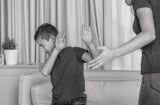 Con trẻ trở thành nạn nhân của bạo lực gia đình và mâu thuẫn vợ chồng