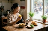 Chỉ ăn khoai lang vào bữa sáng: Sai lầm giảm cân khiến cơ thể suy kiệt