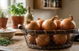 Cách bảo quản hành tây không cần tủ lạnh: Để cả năm vẫn tươi ngon, không thối hỏng