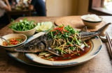 Cách làm cá tầm hấp xì dầu thơm ngon, đậm vị, không bị tanh hay khô