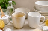 Mẹo dễ tẩy vết ố vàng trong cốc chén sứ: Chỉ vài phút, đồ dùng sáng sạch như mới