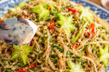 Nham chuối: Từ món ăn cứu đói đến đặc sản được dân phố săn lùng