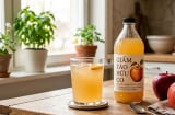 Cách uống giấm táo giảm cân, khử mùi hôi cơ thể, không hại dạ dày