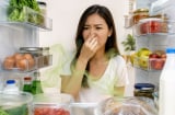 Vì sao tủ lạnh nhìn thì sạch mà vẫn có mùi hôi?