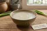 5 lợi ích bất ngờ từ nước vo gạo: Thứ nước tưởng vô giá trị hóa 'thần dược' tiết kiệm hàng triệu đồng!