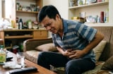 Ăn uống điều độ, không rượu bia: Người đàn ông 65 tuổi vẫn mắc ung thư tuyến tiền liệt giai đoạn cuối