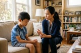 Cha mẹ thường nói 5 câu này, coi chừng con lớn lên lúc nào cũng phải nhìn sắc mặt người khác