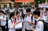 Điểm chuẩn đại học 2026: AI chạm 30 điểm, loạt ngành sư phạm và quân đội vượt 29
