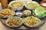 Mâm cơm Việt thời giá tăng: Thịt cá thưa dần, chi tiêu thêm nặng