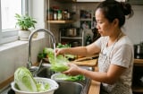 Chuyên gia cảnh báo: Đừng vội tin vào mẹo nhận biết rau ngâm hóa chất bằng mắt thường
