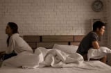 Sự im lặng bào mòn hôn nhân: Khi đôi bên không còn muốn trò chuyện