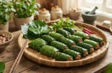 Mẹo cuốn chả lát lốt xanh mướt 10 cái như 1 đều tăm tắp nhìn là muốn ăn ngay