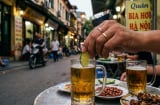 Tại sao nhiều người thích cho vài lát chanh tươi vào cốc bia?