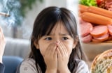 3 thói quen của cha mẹ tưởng vô hại nhưng có thể hại sức khỏe con, làm tăng nguy cơ ung thư