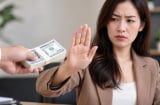Người khôn ngoan sẽ không vội nhận tiền trong 3 trường hợp này