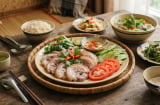 Cách luộc thịt chân giò thơm ngon ngọt vị, không bị khô dai