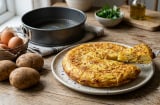 Chỉ 3 quả trứng và 2 củ khoai tây, làm ngay món bánh vàng thơm, bên trong béo mềm ai ăn cũng thích