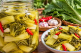 Mẹo muối dưa cải vàng giòn, không khú, không váng, để lâu vẫn ngon