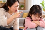 7 câu nói của cha mẹ khiến con ngày càng nhụt chí, mất tự tin: Cha mẹ nói nhiều, đời con bi đát