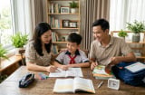 8 thói quen cha mẹ nên rèn cho con từ lớp 4, lớp 5 để lên cấp 2 học tốt, tự tin hơn