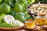 Vì sao gần đây nhiều người dùng bưởi non thay vì ăn múi bưởi? Công dụng bất ngờ