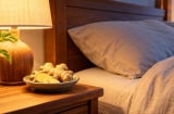 Tại sao nhiều người lại để gừng ở đầu giường khi ngủ?