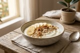 Ăn chuối vào bữa sáng: Chuyên gia chỉ 3 cách kết hợp giúp no lâu, đủ chất hơn