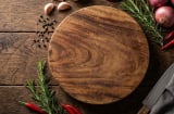 Cảnh báo quan trọng với các gia đình đang sử dụng thớt gỗ