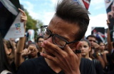 Chùm ảnh: Nước mắt rơi khắp nơi trên thế giới tiễn biệt Chủ tịch Cuba Fidel Castro