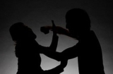 Đâm vợ nhiều nhát vào cổ vì nghi vợ ngoại tình: Người chồng ra đầu thú