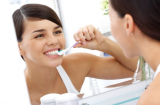 Sai lầm nghiêm trọng khi đánh răng khiến răng rụng sớm hơn 10 năm
